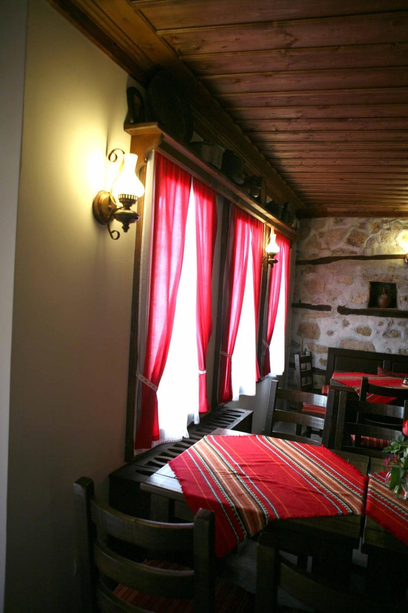 Djudjeva Kyshta Hotel Panaghiurişte Exterior foto