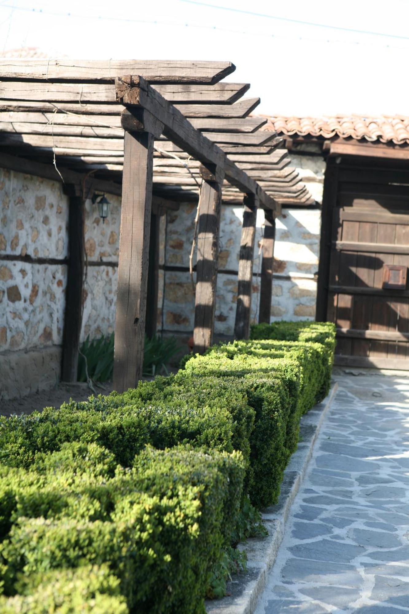 Djudjeva Kyshta Hotel Panaghiurişte Exterior foto