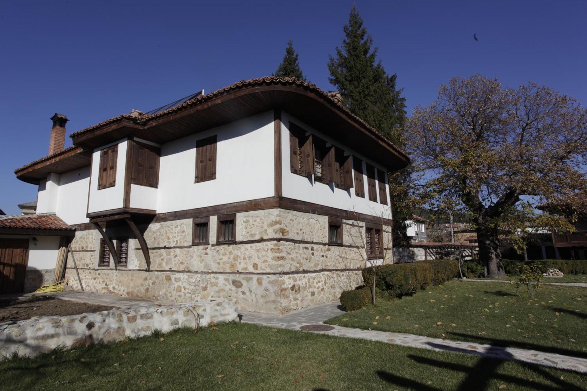 Djudjeva Kyshta Hotel Panaghiurişte Exterior foto