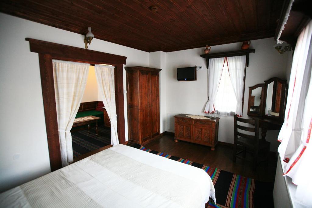 Djudjeva Kyshta Hotel Panaghiurişte Exterior foto
