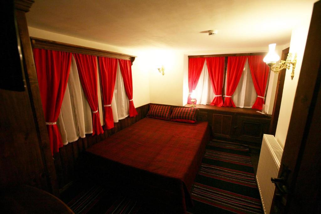 Djudjeva Kyshta Hotel Panaghiurişte Cameră foto
