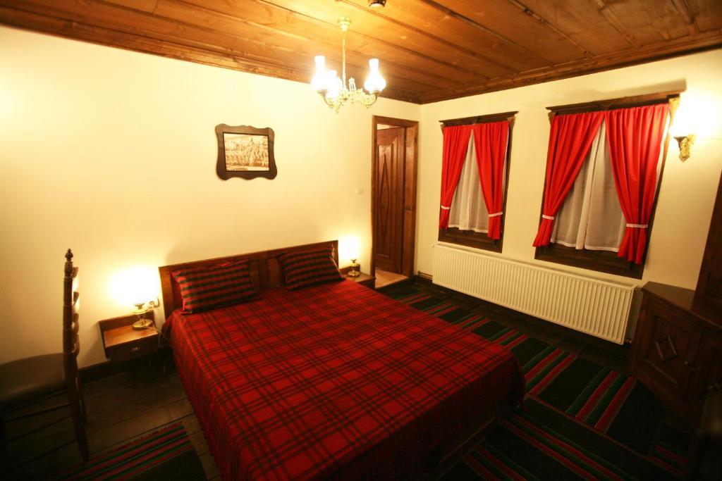 Djudjeva Kyshta Hotel Panaghiurişte Cameră foto