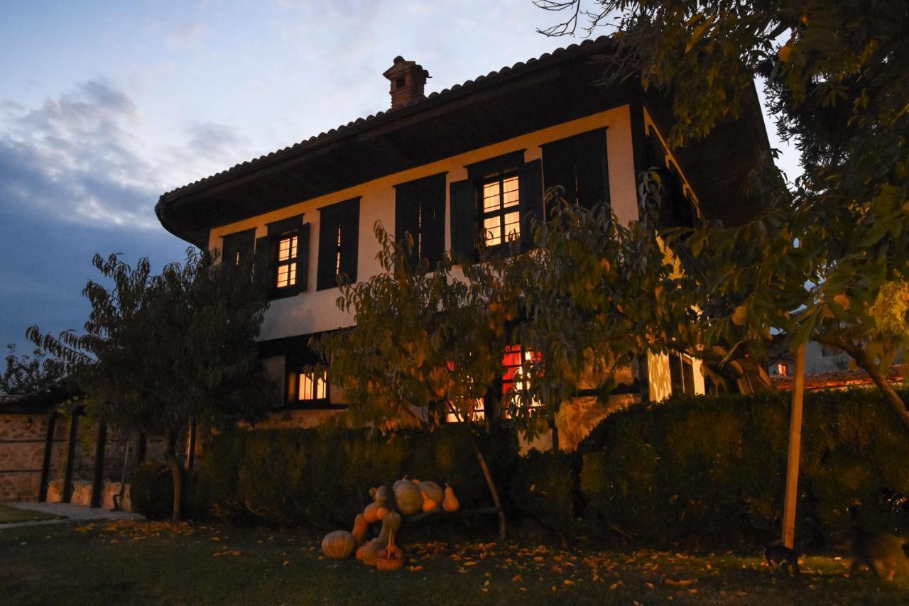 Djudjeva Kyshta Hotel Panaghiurişte Exterior foto